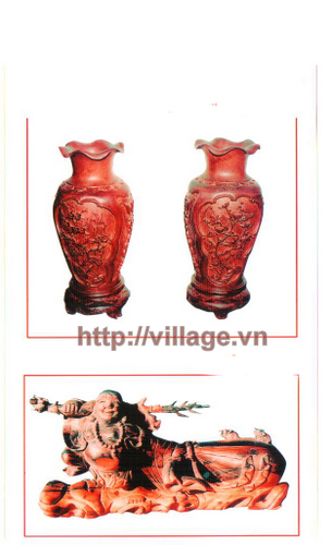 Cặp lọ hoa chạm thủ công