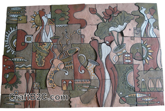 Tranh con người và hoa sen - Gốm Phù Lãng