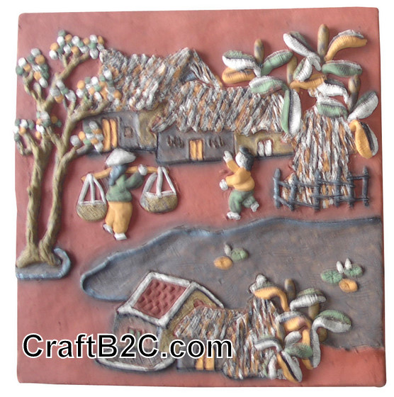 Tranh gốm Phù Lãng: Mẹ về chợ