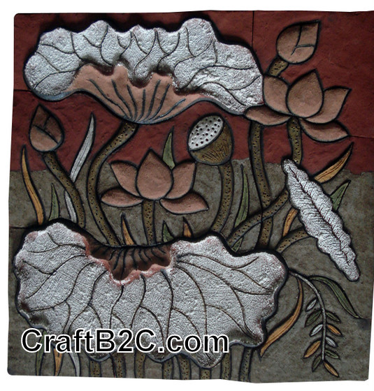 Tranh hoa sen - gốm Phù Lãng